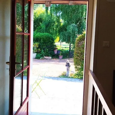 Entre Loire Et Vignes Дом отдыха